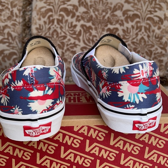 Vans Classic Slip On Vans Crew Floral/Red Men’s - Picture 14 of 16